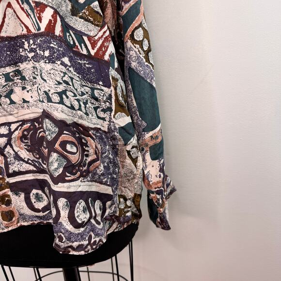 VINTAGE IN Private Blouse Silk Abstract Collared Casual Button-Up Size Medium M - Picture 3 of 5